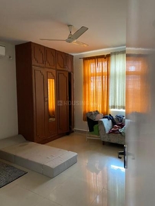 2 BHK Flat for rent in Domlur Layout, Bangalore - 1500 Sqft