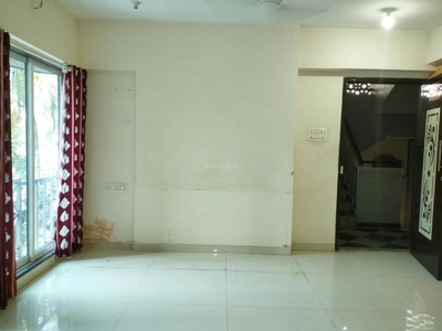 2 BHK Flat for rent in Santacruz East, Mumbai - 810 Sqft