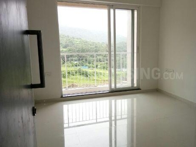 2 BHK Flat for rent in Kasarvadavali, Thane West, Thane - 750 Sqft