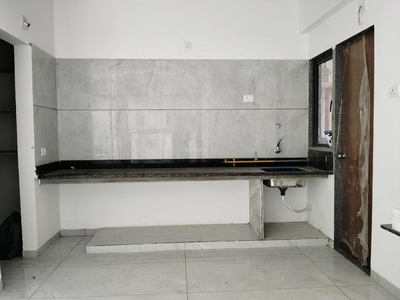 2 BHK Flat for rent in Vaishno Devi Circle, Ahmedabad - 1080 Sqft