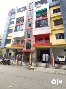 2 bhk very specious flat for sell in behala , jayashree post office