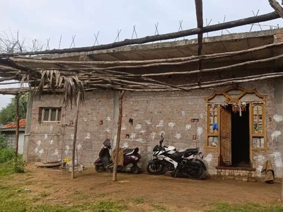 2BHK semi construction house, Bussapur