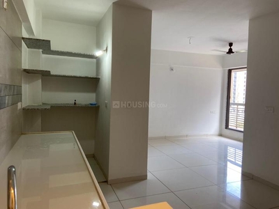 3 BHK Flat for rent in Tragad, Ahmedabad - 1152 Sqft