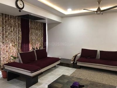3 BHK Flat for rent in Vaishno Devi Circle, Ahmedabad - 1500 Sqft
