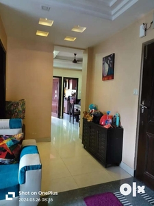 3bhk semi furnished flat, with 3 sides open.