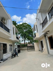 3bhk semi furnished villa in Noida Extension