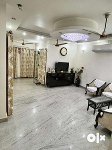 4 BHK with lift and parking next to krisnna nagar metro station