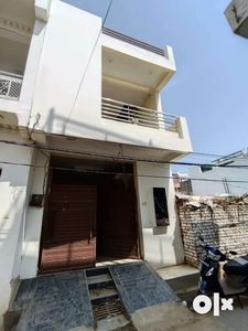 a duplex house for sale location KK puri colony