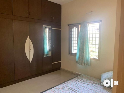 Semi furnished good flat in best price with 50sqyrds uds