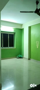 1 BHK flat and,house rent Kestopur ready to move bachelor family allow