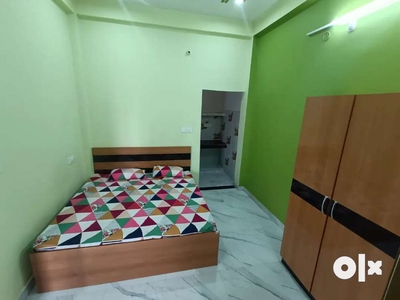 1 BHK FULLY FURNISHED ROOM AVAILABLE