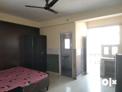 1 RK Studio Apartments For Rent in Sector 73 Noida with POWER BACK UP