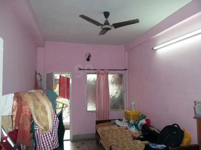 2 BHK Flat / Apartment For SALE 5 mins from Regent Park