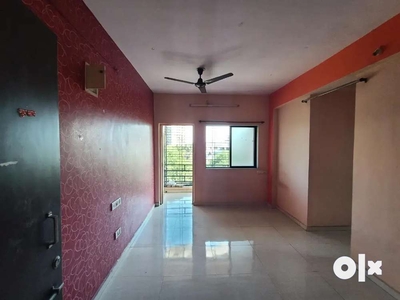 2 BHK flat available for rent in chala muktanand marg
