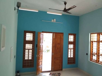 2 BHK INDEPENDENT HOUSE FOR RENT . FOR FAMILY ONLY.