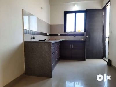 2 bhk semifurnished flat available on rent in [ vasna bhayli road].