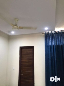 2bhk fully furnished flat owner free
