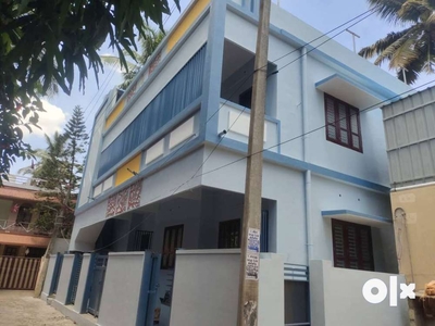 2BHK HOUSE FOR RENT WITH CAR PARKING