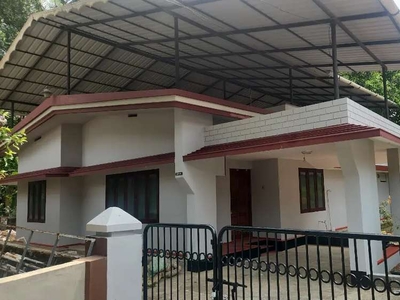 3 bhk House for rent Kolazhy Thrissur