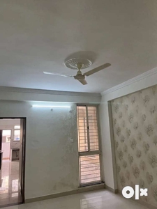 3BHK flat for rent in Kolar road caward campus colony