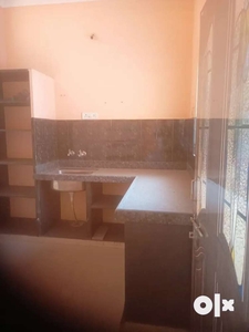 Fafadhi 2 bhk flat available for rent.