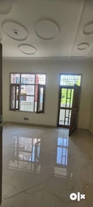 For rent 150 sq.yd Duplex house for rent in savitry Enclave zirakpur
