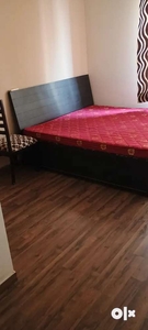 Fully furnished flat available for rent in mansarovar extension