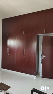 Furnished 3 BHK wid power backup, RO, 1 car parking & CCTV security