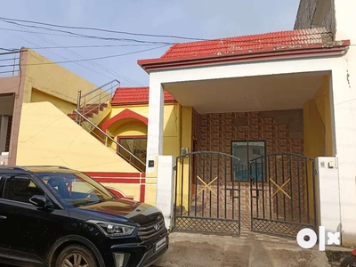 House for rent with AC, almirah and 2 beds