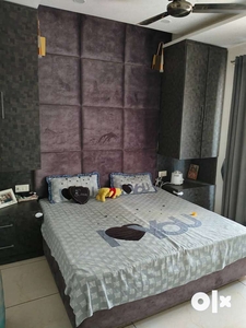 Luxury new 3bhk furnished flat with lift Peermuchala location