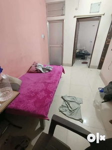 NEED A ROOM PARTNER Room for rent in salimpur ahra near Gandhi maidan