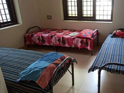 Room space available for bachelor's @ 3000/- & @ 2500/-, @ Chalakudy