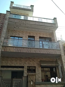 two rooms available for faimly on 10k rent in shiva enclave zirakpur