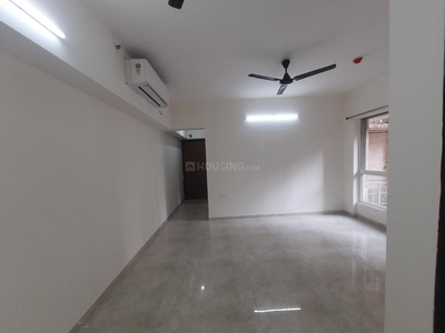 1040 Sqft 2 BHK Flat for sale in Lodha Amara Tower 26 27 28 30 34 35