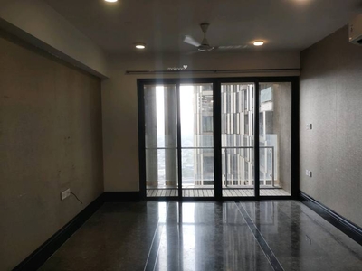 1050 sq ft 2 BHK 2T West facing Apartment for sale at Rs 3.20 crore in Lodha New Cuffe Parade Lodha Altia in Wadala, Mumbai