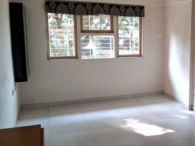 1100 sq ft 2 BHK 2T SouthWest facing Apartment for sale at Rs 4.75 crore in Project in Khar West, Mumbai