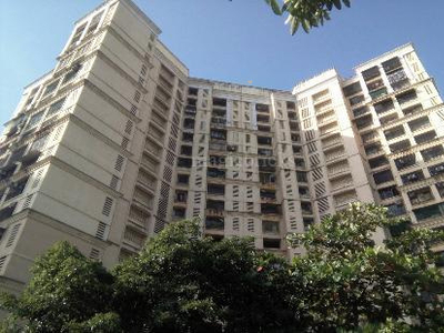 1150 sq ft 2 BHK 2T North facing Apartment for sale at Rs 2.48 crore in Raheja Whispering Heights in Malad West, Mumbai