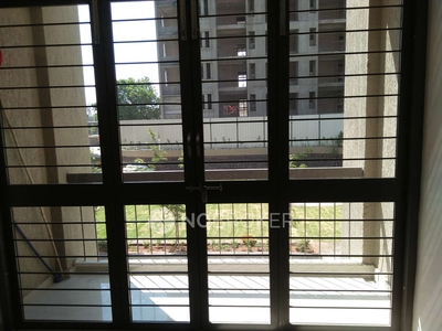 2 BHK Flat In Skyi Star Town for Rent In Bhukum