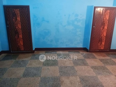 2 BHK Flat In Standalone Building for Rent In Padupakkam