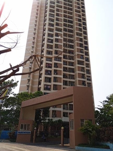 2260 sq ft 4 BHK 4T West facing Completed property Apartment for sale at Rs 2.20 crore in Dynamix Parkwoods in Thane West, Mumbai