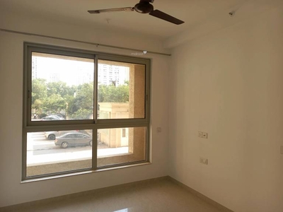 700 sq ft 1 BHK 1T West facing Apartment for sale at Rs 85.00 lacs in Rosa Oasis in Thane West, Mumbai
