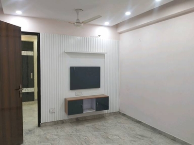 700 sq ft 2 BHK 2T Apartment for sale at Rs 48.00 lacs in Project in Mahavir Enclave, Delhi