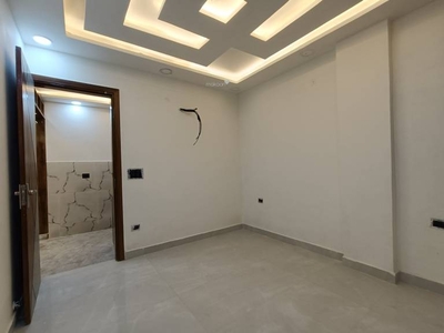 990 sq ft 3 BHK 2T BuilderFloor for sale at Rs 70.21 lacs in Project in Dwarka Sector 15, Delhi