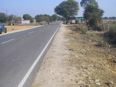Commercial Land 433 Sq. Yards for Sale in Ajeetgarh, Sikar