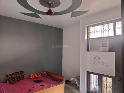 2 BHK Flat for rent in Dilshad Garden, New Delhi - 900 Sqft
