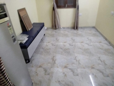 2 BHK Flat for rent in Rajouri Garden, New Delhi - 1200 Sqft