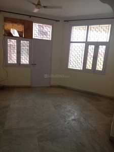 2 BHK Flat for rent in Sector 10 Dwarka, New Delhi - 1350 Sqft