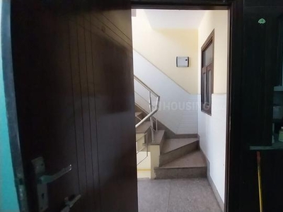 2 BHK Independent Floor for rent in Preet Vihar, New Delhi - 900 Sqft