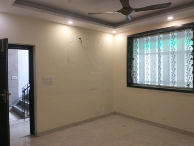 3 BHK Flat for rent in Vikaspuri, New Delhi - 1450 Sqft