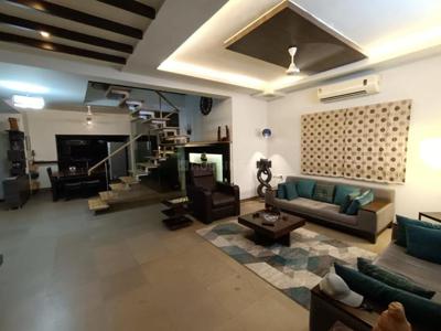 4 BHK Independent House for rent in Bodakdev, Ahmedabad - 4050 Sqft